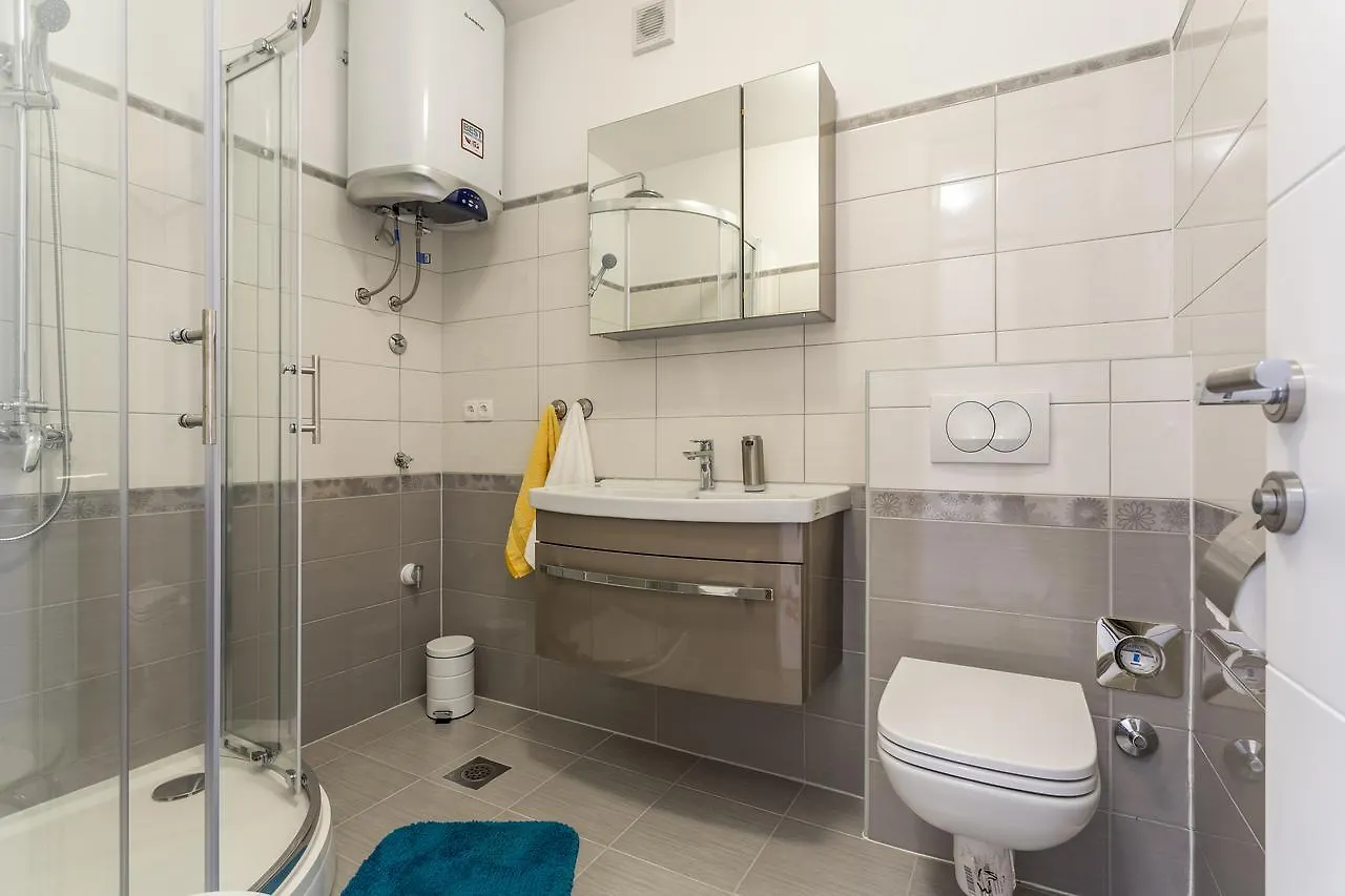 Apartment Lukic Split